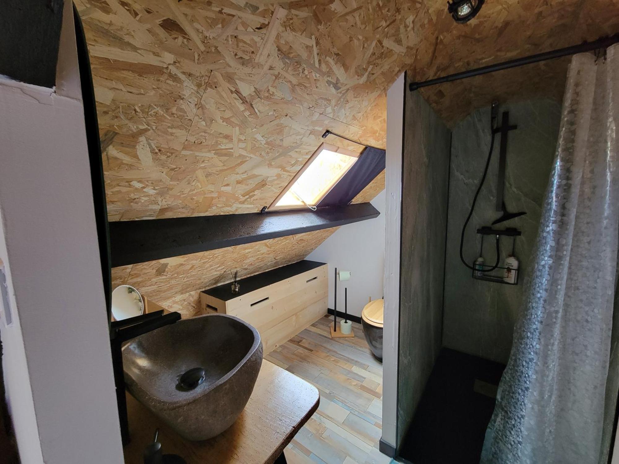 - La Grange